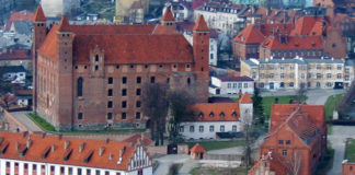 14 03 2014 zamekgniew1