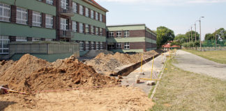 08 07 2014 remont szkoly1