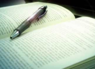 Jesienne spotkanie z wierszem przy świecach… 10 11 2015 klub