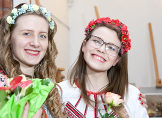 „Brat za brata” – wystwa fotograficzna 23 02 2016 wystwa7