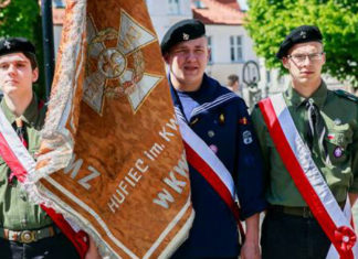 Szanowni Państwo, Druhny i Druhowie! 23 02 2016 zhp1