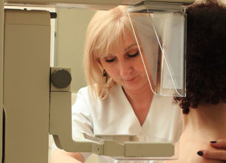 Zrób mammografię na Dzień Kobiet! 24 02 2017 mammo1