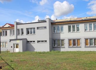 Renowacja budynku przy ul. Odrowskiego 10 19 09 2018 odrowskiego