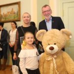 Spotkanie Burmistrza z laureatami konkursu na kartkę świąteczną