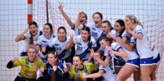 Zdjęcie grupowe zawodniczek MTS Kwidzyn