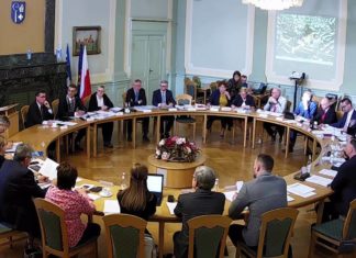 Nowe zasady transmisji sesji Rady Miejskiej Zdjęcie z X Sesji Rady Miejskiej w Kwidzynie z dnia 31.10.2019 r.