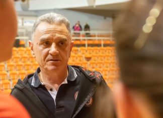 Finał po raz ósmy z rzędu dla Kwidzyna Trener zespołu MTS Kwidzyn Robert Majdziński