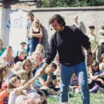 Fragment spektaklu „Nic, dzika mrówka, Adam i Ewa”