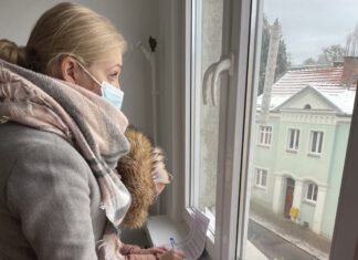 Kolejne rodziny otrzymały mieszkania komunalne