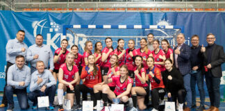 1/16 Finałów MP Juniorek w piłce ręcznej. Drużyna MTS Kwidzyn.