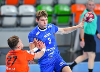 Orzechowski (MMTS Kwidzyn) z meczu z Zagłębiem