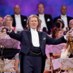 +RIEU-HappyDays-Fot. André Rieu Productions & Piece of Magic Entertainment+ (2) — NISKA ROZDZIELCZOSC