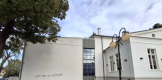 Sprawcy malowideł na Kasynie Kultury ujęci