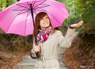 Kobieta z parasolką