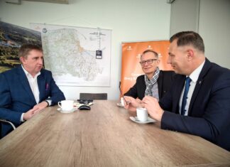 Rozmowy o inwestycjach drogowych Spotkanie w GDDKiA w sprawie inwestycji drogowych