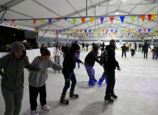 Zapraszamy na miejskie lodowisko! Otwarcie miejskiego lodowiska