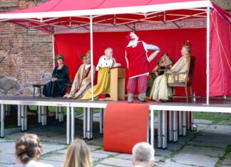 Fotorelacja z inscenizacji Hołdu Pruskiego w Kwidzynie Inscenizacja Hołdu Pruskiego